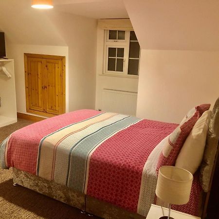 Skellig Port Accomodation - Sea View Rooms Ensuite Portmagee Buitenkant foto