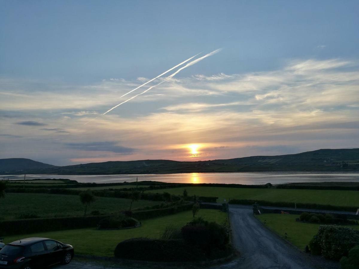 Skellig Port Accomodation - Sea View Rooms Ensuite Portmagee Buitenkant foto